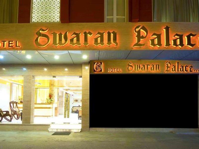 Hotel Swaran Palace Delhi  Buitenkant foto